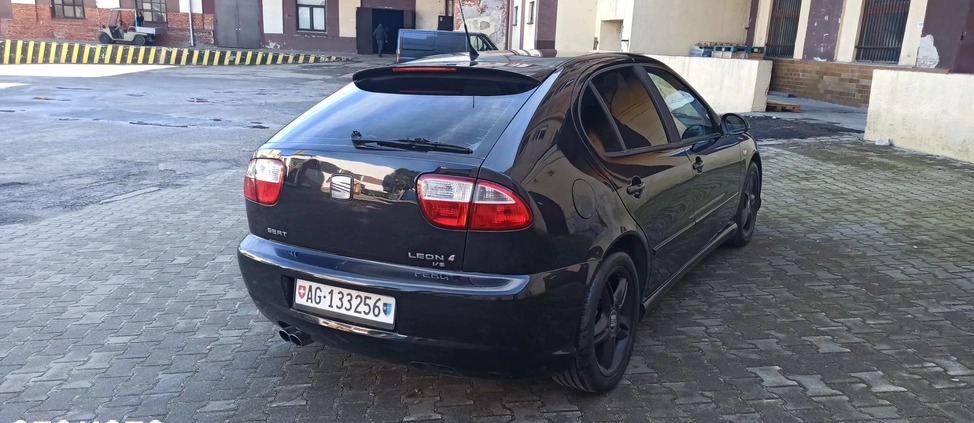 Seat Leon cena 26900 przebieg: 225000, rok produkcji 2004 z Radom małe 211
